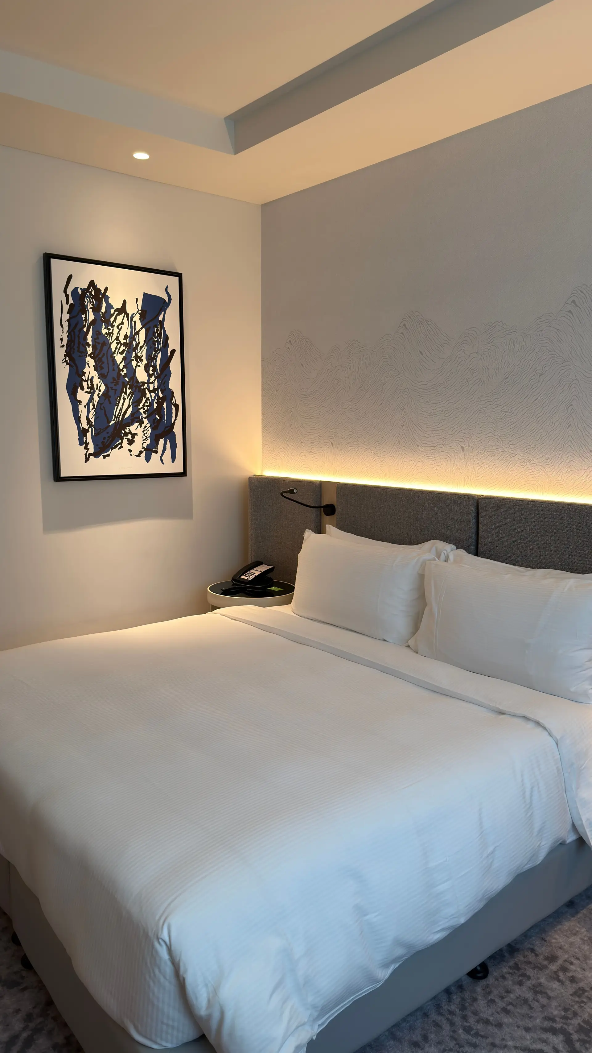 Boutique Art and Decor